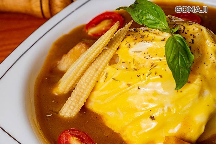 唐揚雞歐姆蛋咖哩飯