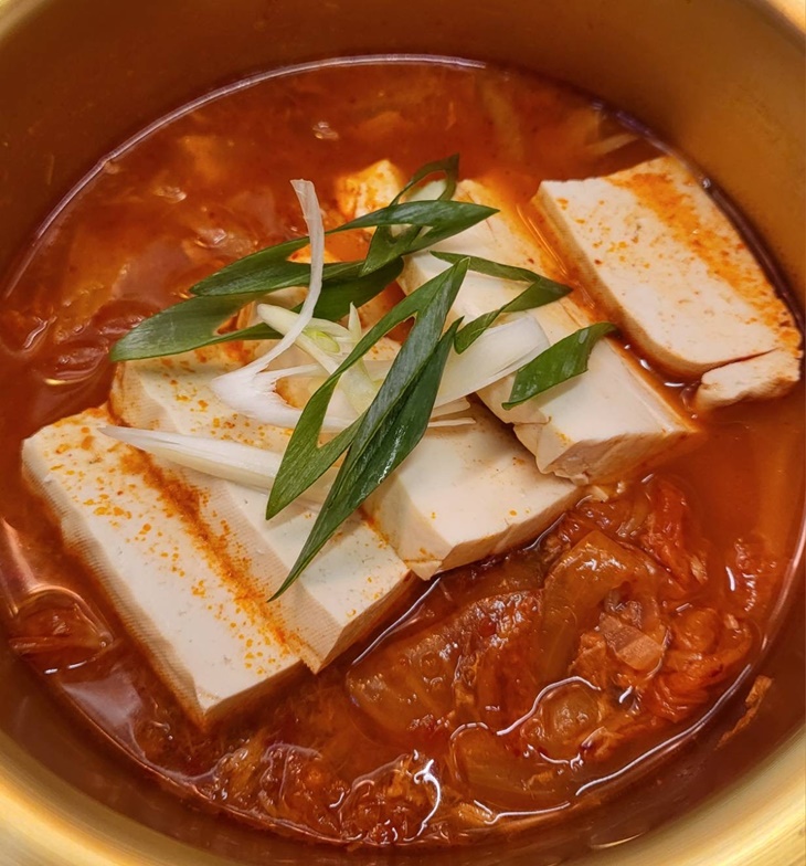 鮪魚泡菜湯
