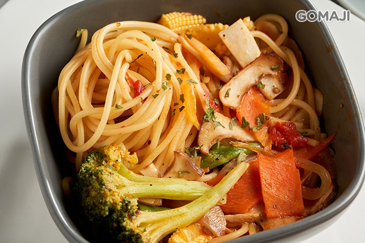 燉飯(匈牙利烤雞腿排)