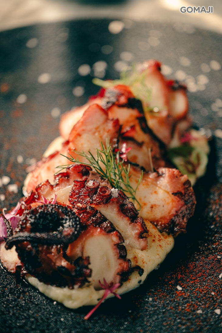 煎章魚佐絲滑馬鈴薯泥