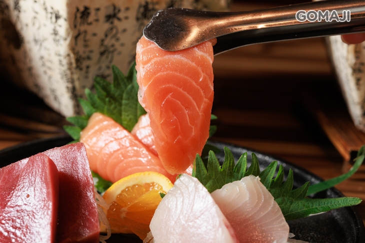 生魚片刺身