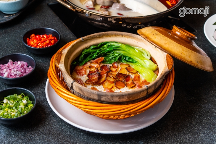 臘味煲仔飯