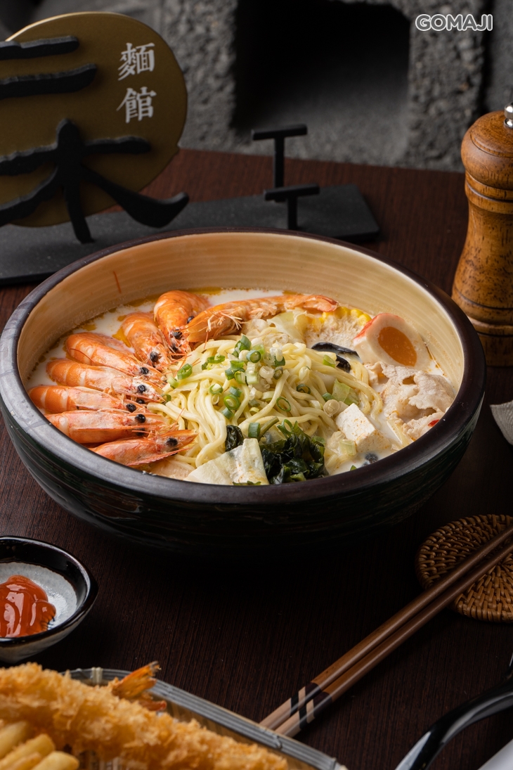 牛奶麻辣海白蝦湯麵 