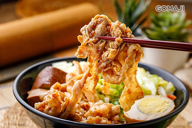 饕客最愛蒜泥白肉飯