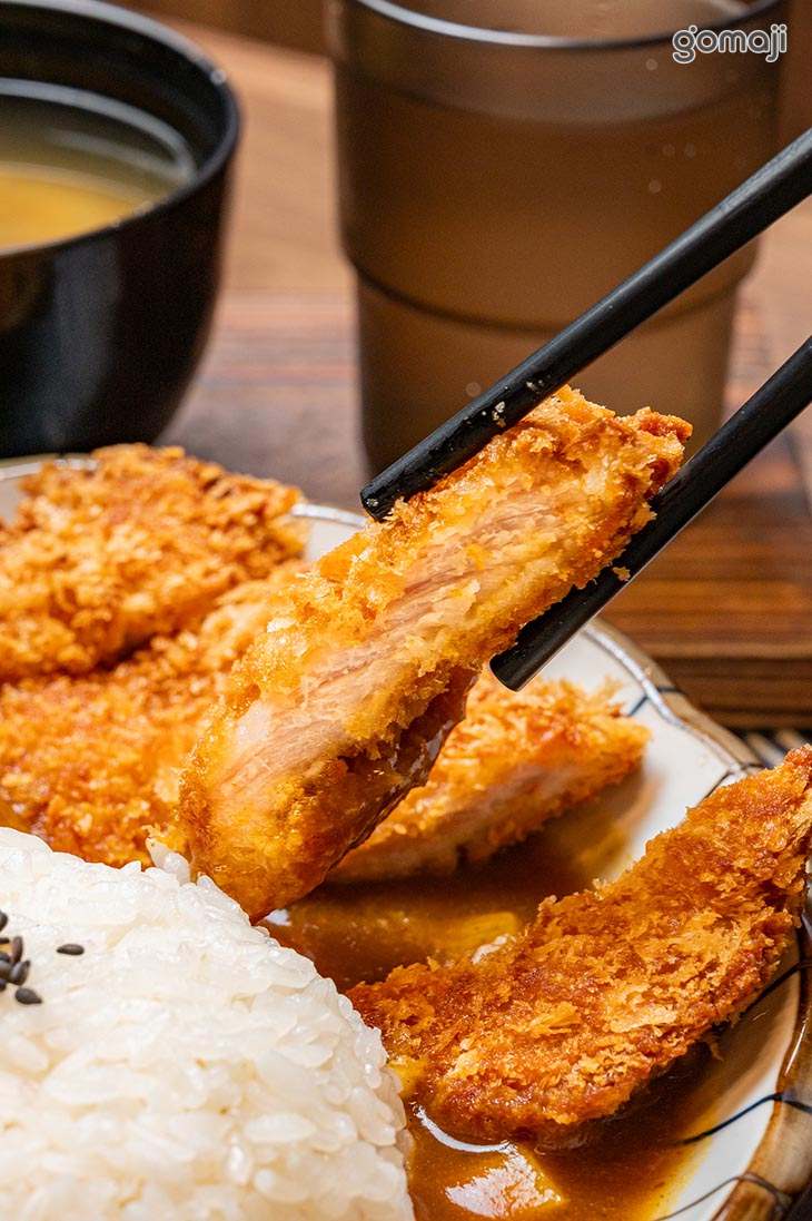 炸豬排咖哩飯