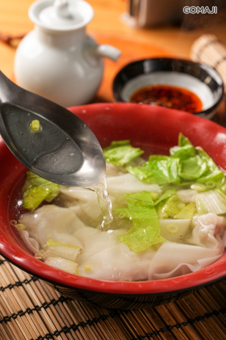 餛飩湯