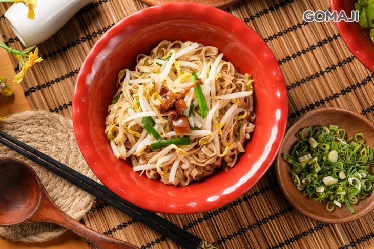 鹹乾意麵