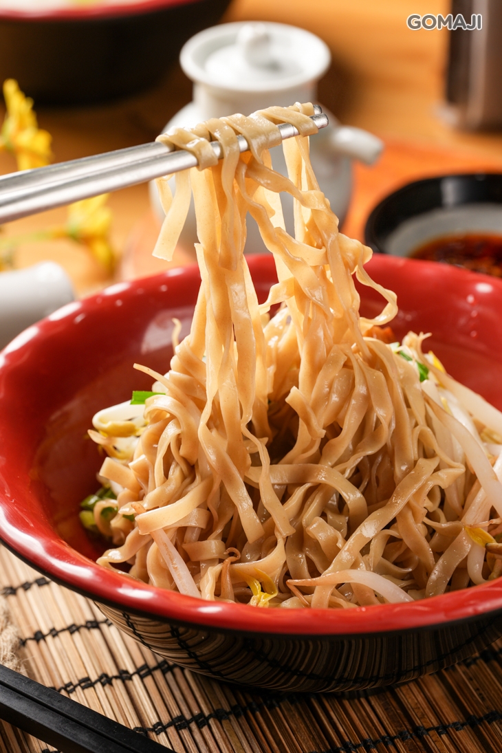 鹹乾意麵