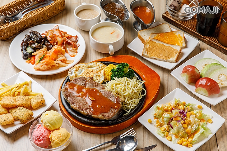 必點霸氣原肉牛排+自助吃到飽