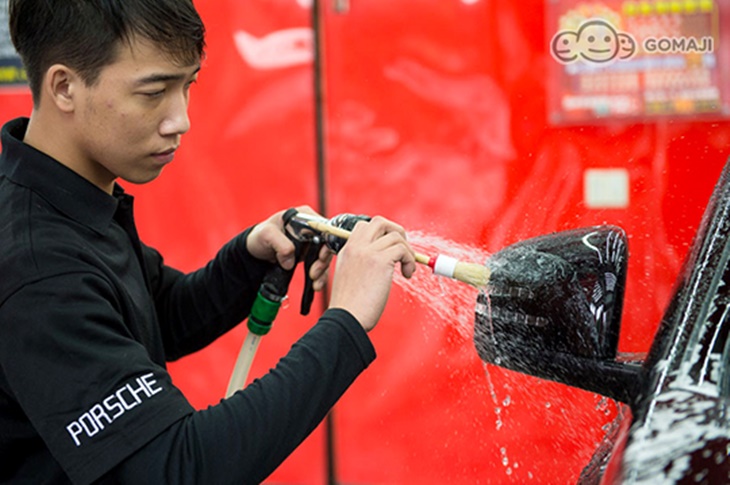 精緻洗車