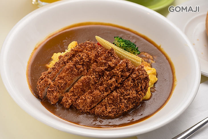 招牌炸豬排歐姆蛋咖哩飯