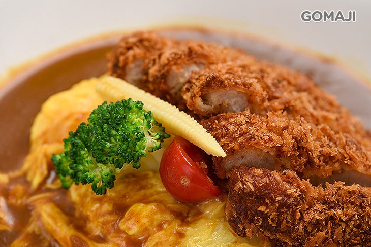 招牌炸豬排歐姆蛋咖哩飯