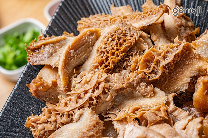 滷牛筋、滷牛肚、滷大腸