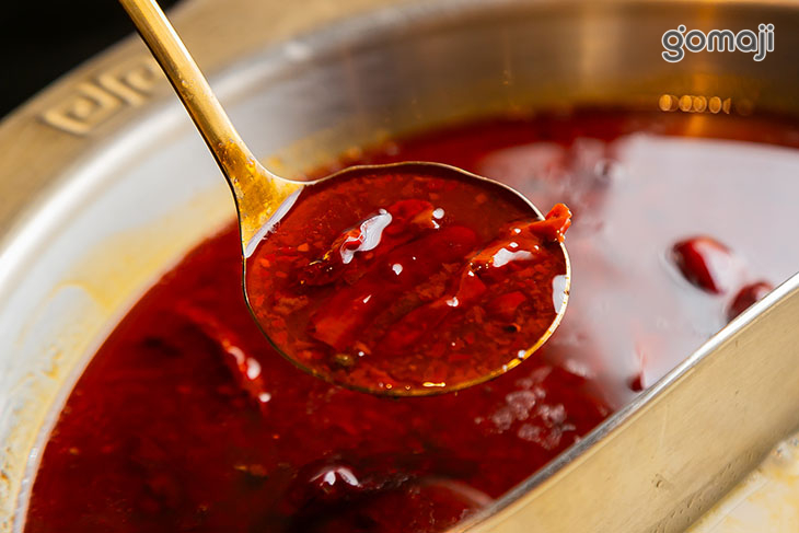 飄香麻辣鍋/鮮香牛奶鍋