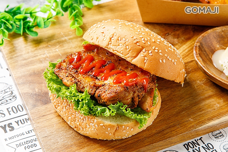 火烤雞腿堡一份