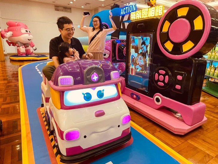 Superwings交通小鎮駕駛互動主題樂園