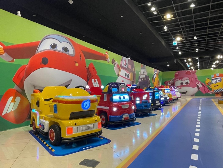 Superwings交通小鎮駕駛互動主題樂園