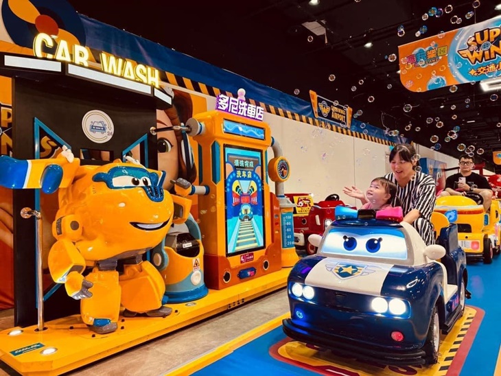 Superwings交通小鎮駕駛互動主題樂園