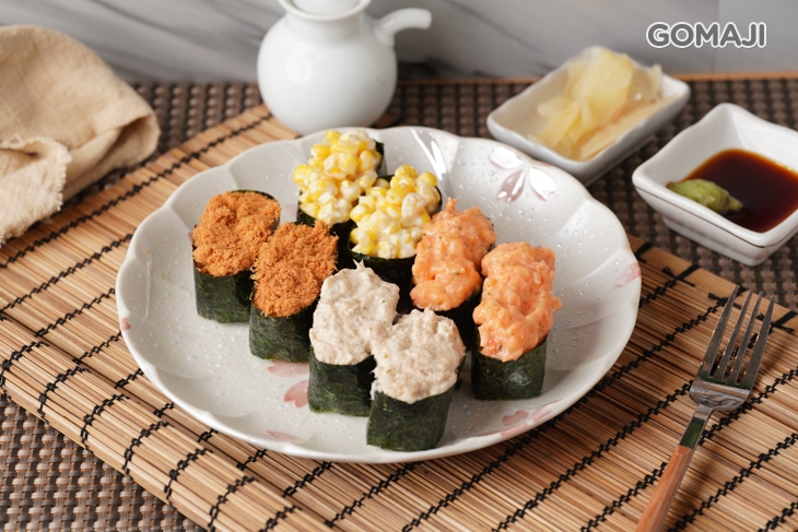 精選軍艦壽司組合午食餐