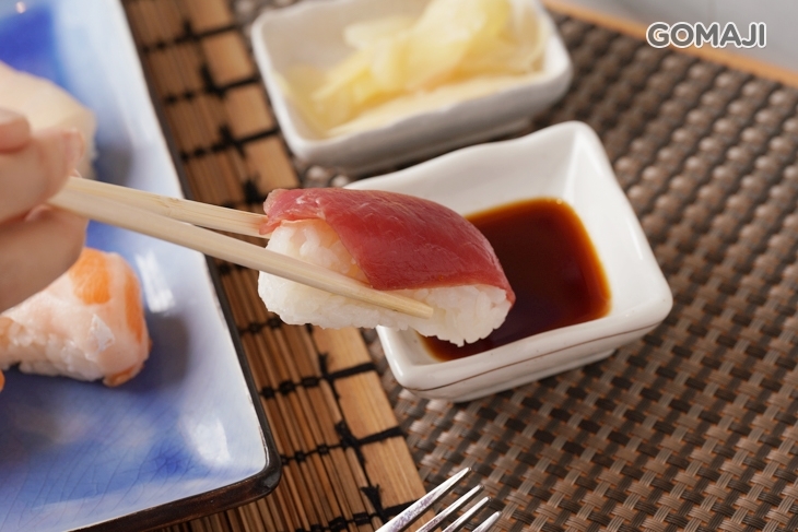 新鮮生魚蝦卵壽司組合午食餐