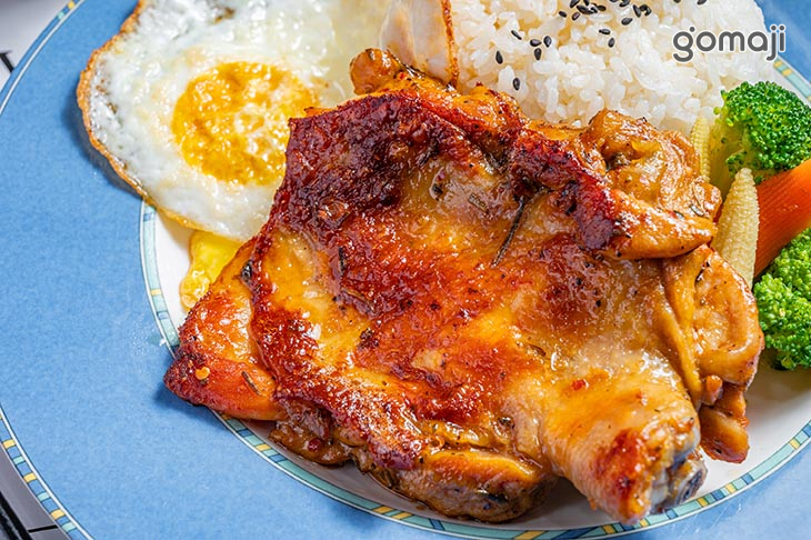 迷迭香烤雞腿飯
