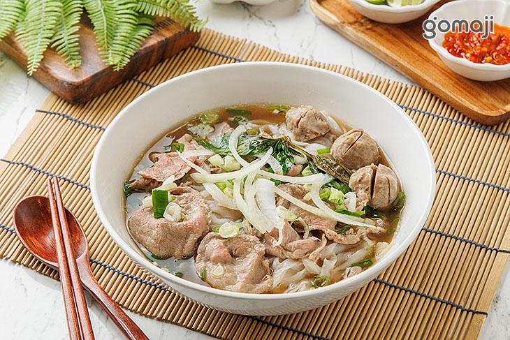 牛肉牛丸河粉