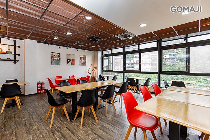 烏來-東風溫泉會館