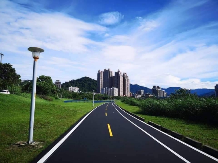 親子共騎