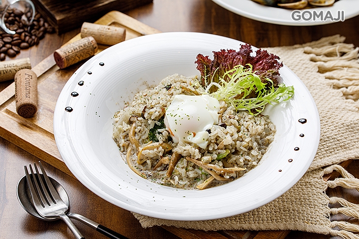 黑松露野菇燉飯 