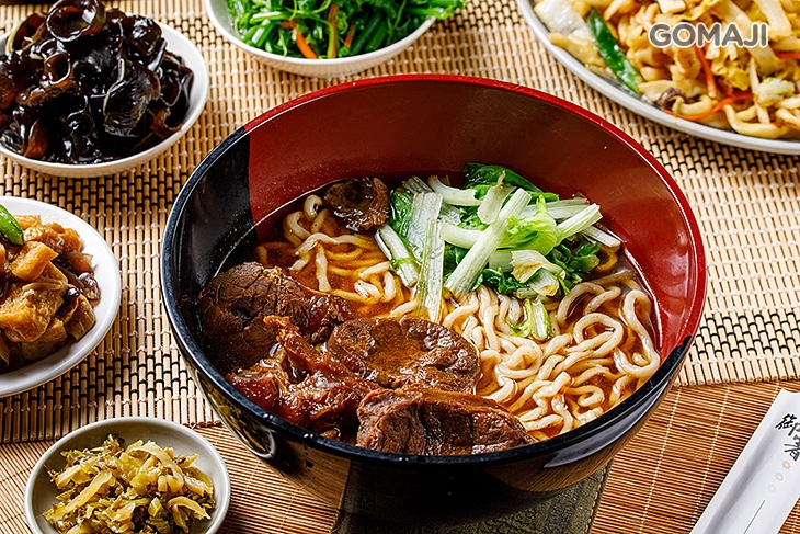 半筋半肉牛肉麵