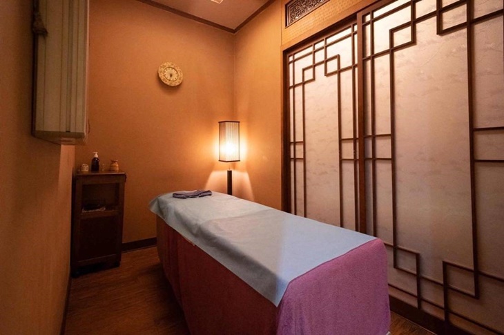 薇詩經絡養生中心