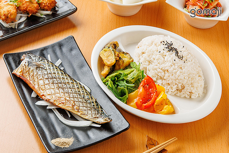 鹽烤鯖魚飯