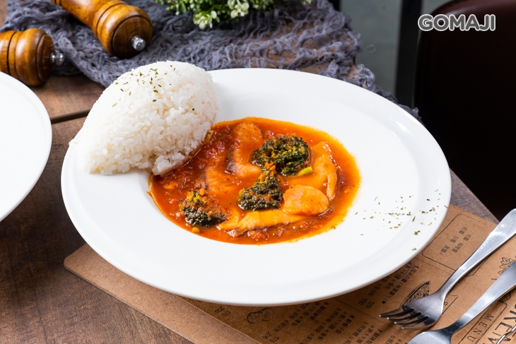 煙燻鮭魚紅醬燴飯