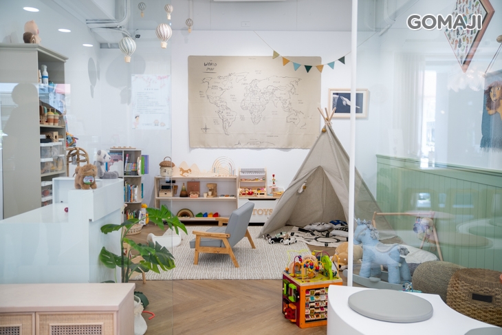 RYAN CAFE&MILK TEA 萊恩咖啡