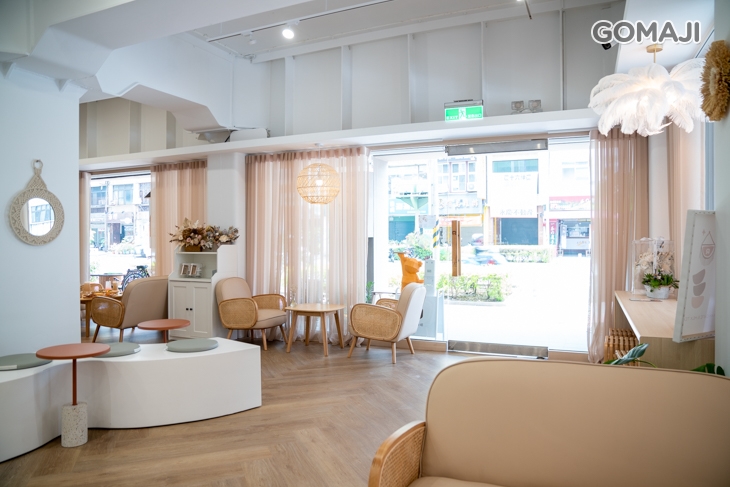 RYAN CAFE&MILK TEA 萊恩咖啡