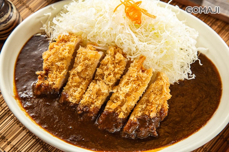 咖哩豬排定食