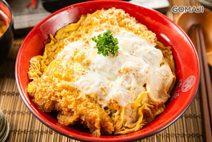 勝源豬排丼定食