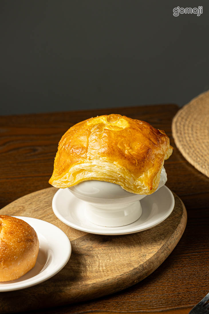 酥皮濃湯＋奶油餐包