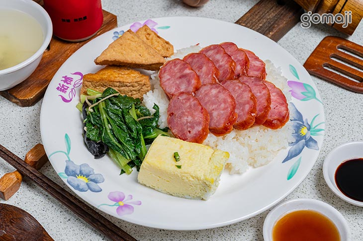 蜜汁香腸飯