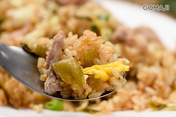 酸菜肉絲蛋炒飯