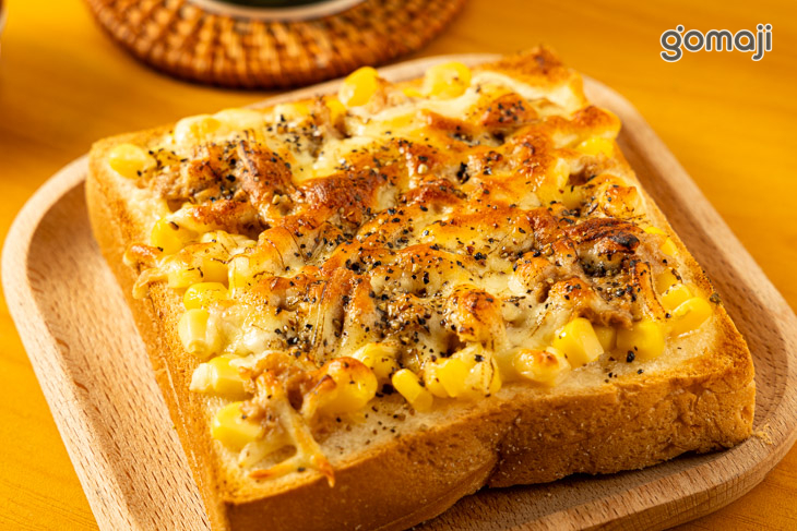 焗烤鮪魚玉米厚片