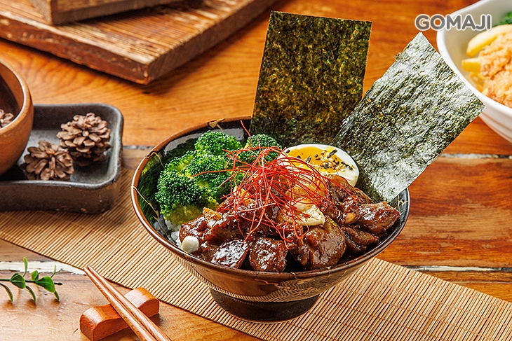 炙燒骰子牛丼飯