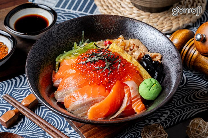 鮭魚親子丼