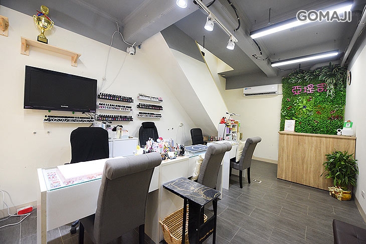 亞堤司美甲 美睫(新竹總店)