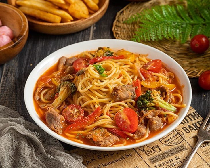 牛肉番茄紅醬義大利麵