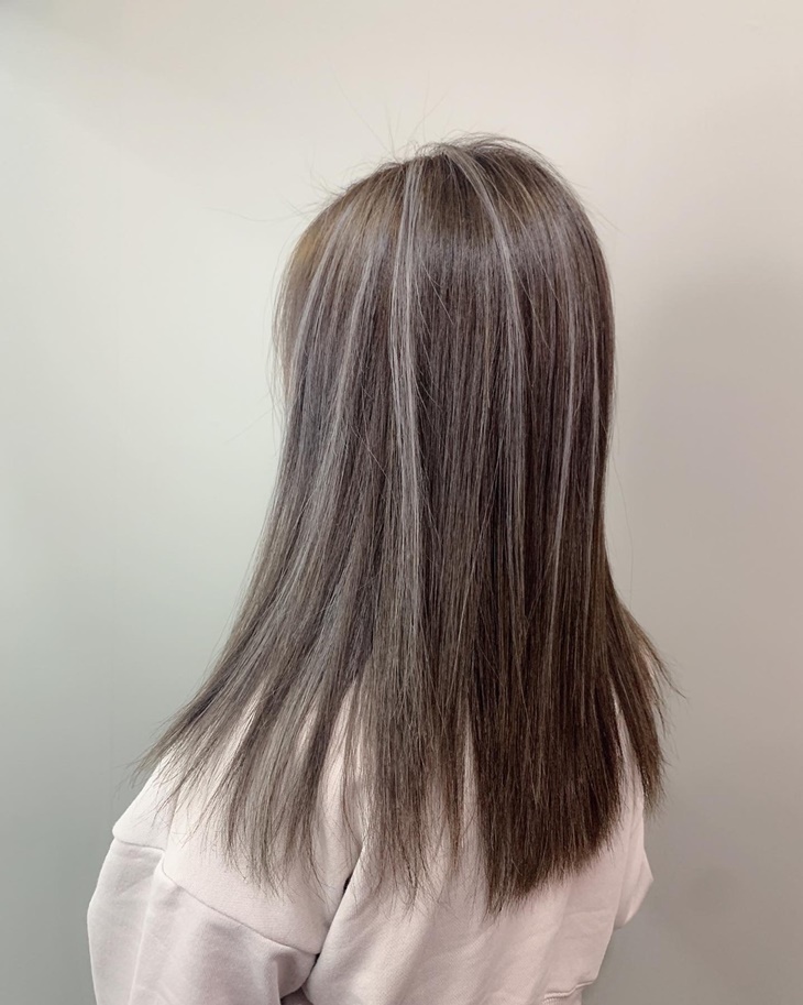 ACTION HAIR