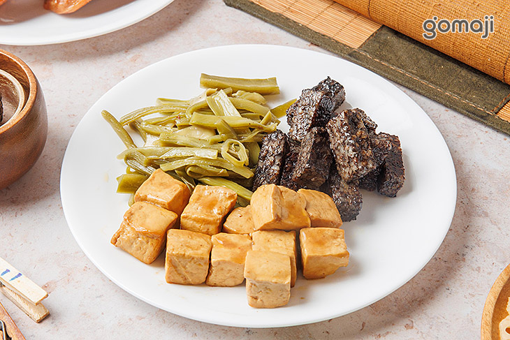 貢菜/小豆干/米血糕