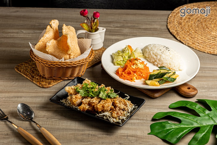 單人飯類組合餐