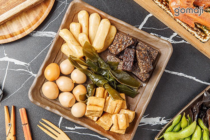 鵪鶉蛋+小豆干+海帶+米血糕+甜不辣