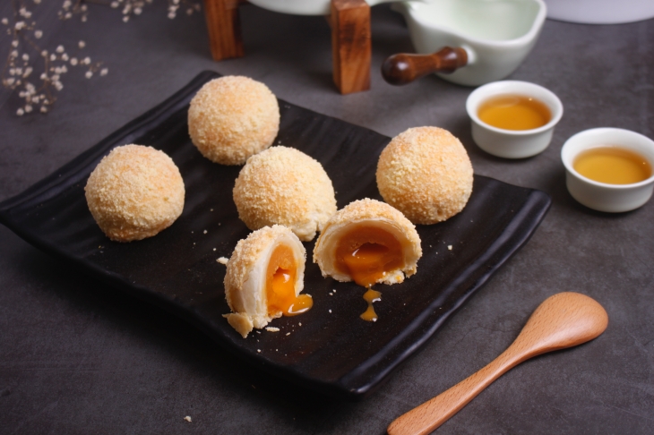流沙奶皇蛋黃酥